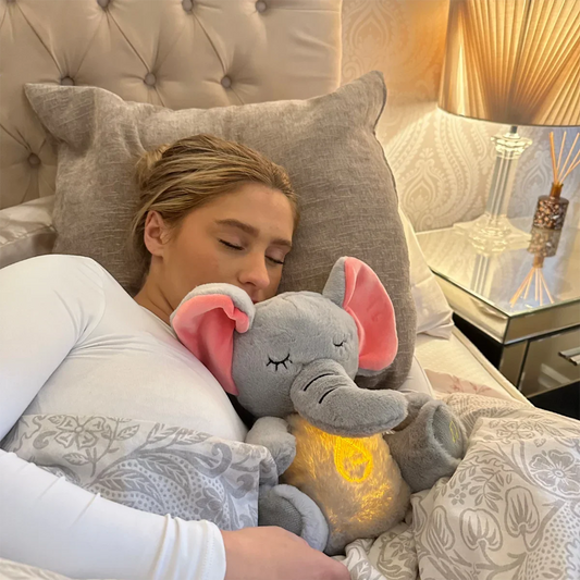 Breathing plush toy for baby sleep and relaxation


